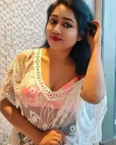Escorts Service Querim